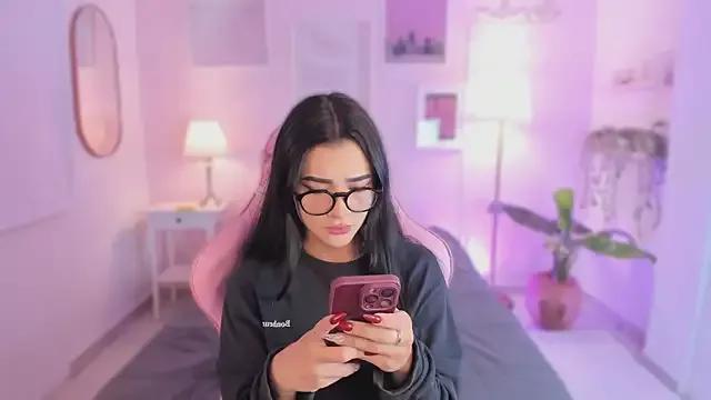 Customizable and immersive: Energize your taste buds and checkout our delicious choice of amateur cams liveshows with excited livestreamers getting their sweet physiques pounded with their beloved vibrating toys.