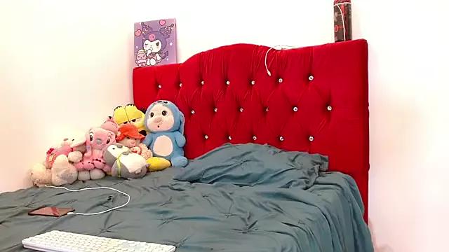 Customizable and immersive: Energize your taste buds and checkout our delicious choice of amateur cams liveshows with excited livestreamers getting their sweet physiques pounded with their beloved vibrating toys.