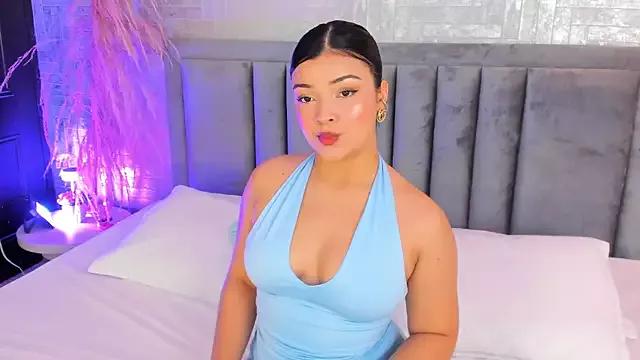 EmmaBlossom from StripChat is Freechat