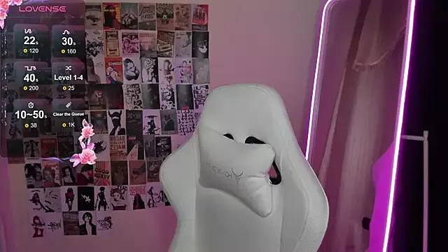 Customizable and immersive: Energize your taste buds and checkout our delicious choice of amateur cams liveshows with excited livestreamers getting their sweet physiques pounded with their beloved vibrating toys.