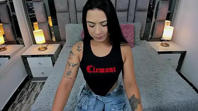 Customizable and immersive: Energize your taste buds and checkout our delicious choice of amateur cams liveshows with excited livestreamers getting their sweet physiques pounded with their beloved vibrating toys.