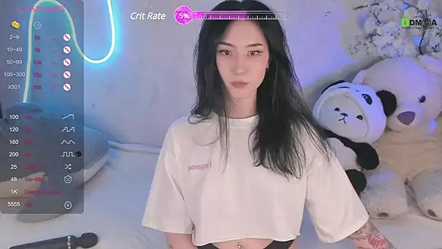 EmmaHixLove from StripChat is Freechat