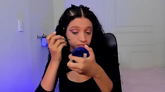 Customizable and immersive: Energize your taste buds and checkout our delicious choice of amateur cams liveshows with excited livestreamers getting their sweet physiques pounded with their beloved vibrating toys.
