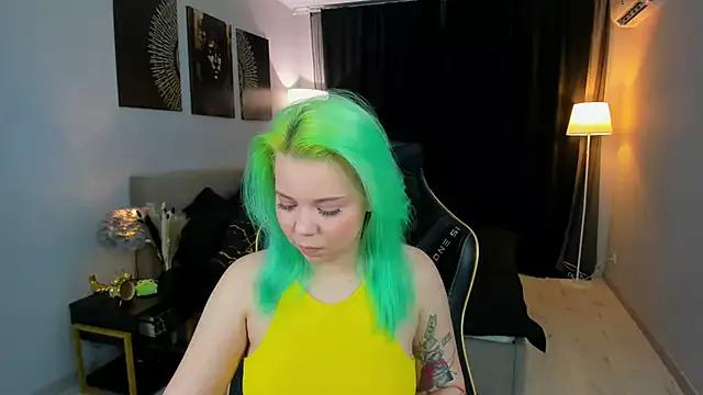 Customizable and immersive: Energize your taste buds and checkout our delicious choice of amateur cams liveshows with excited livestreamers getting their sweet physiques pounded with their beloved vibrating toys.