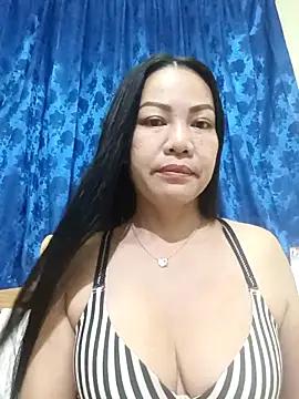 enjoy_thai_lady1 from StripChat is Freechat