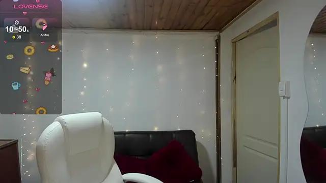 Enma__clark from StripChat is Freechat