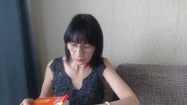 Erica95Bloom from StripChat is Freechat