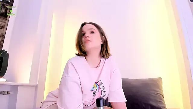 Customizable and immersive: Energize your taste buds and checkout our delicious choice of amateur cams liveshows with excited livestreamers getting their sweet physiques pounded with their beloved vibrating toys.