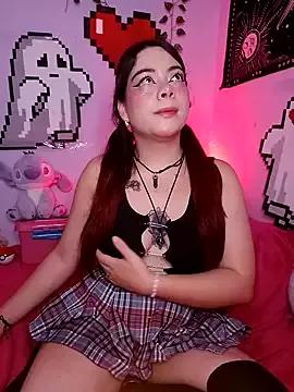 Customizable and immersive: Energize your taste buds and checkout our delicious choice of amateur cams liveshows with excited livestreamers getting their sweet physiques pounded with their beloved vibrating toys.