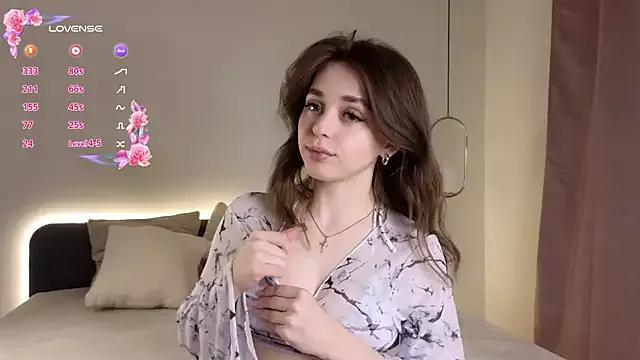 Customizable and immersive: Energize your taste buds and checkout our delicious choice of amateur cams liveshows with excited livestreamers getting their sweet physiques pounded with their beloved vibrating toys.