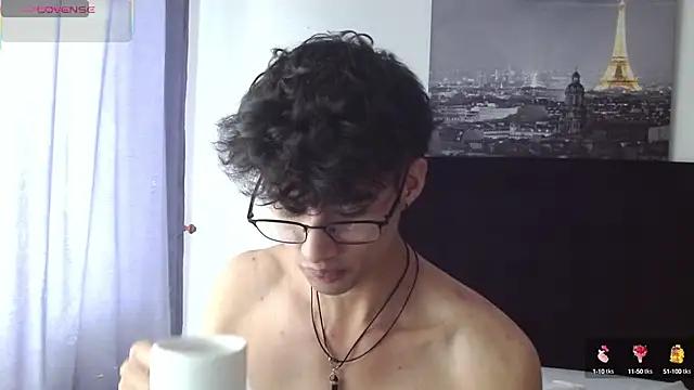 ethan_bleck from StripChat is Freechat