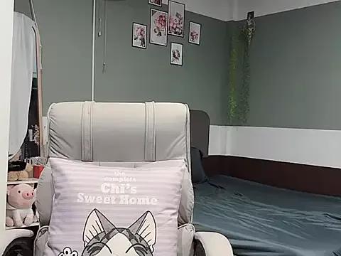 Eva-Public from StripChat is Freechat