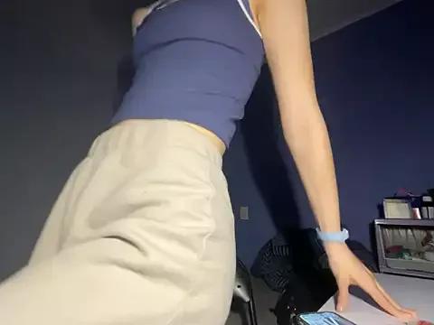 Customizable and immersive: Energize your taste buds and checkout our delicious choice of amateur cams liveshows with excited livestreamers getting their sweet physiques pounded with their beloved vibrating toys.