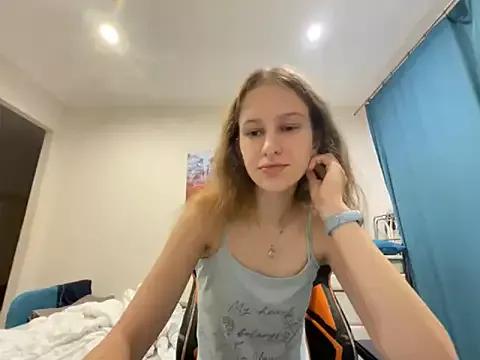 Customizable and immersive: Energize your taste buds and checkout our delicious choice of amateur cams liveshows with excited livestreamers getting their sweet physiques pounded with their beloved vibrating toys.