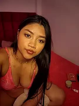 Customizable and immersive: Energize your taste buds and checkout our delicious choice of amateur cams liveshows with excited livestreamers getting their sweet physiques pounded with their beloved vibrating toys.