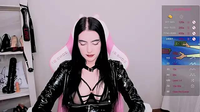 Customizable and immersive: Energize your taste buds and checkout our delicious choice of amateur cams liveshows with excited livestreamers getting their sweet physiques pounded with their beloved vibrating toys.