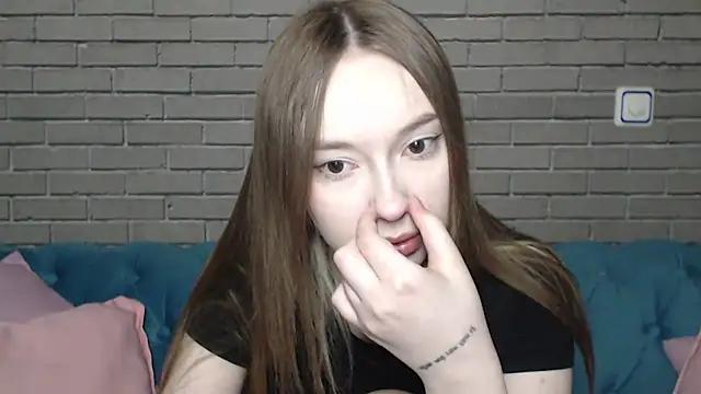 EvelinaGray from StripChat