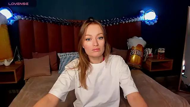 Customizable and immersive: Energize your taste buds and checkout our delicious choice of amateur cams liveshows with excited livestreamers getting their sweet physiques pounded with their beloved vibrating toys.