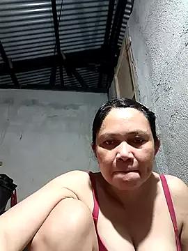 Everleigh_mom from StripChat is Freechat