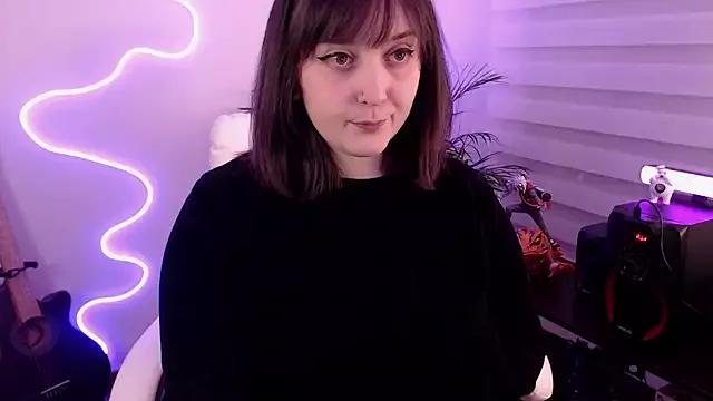 FallenAngel- from StripChat is Freechat