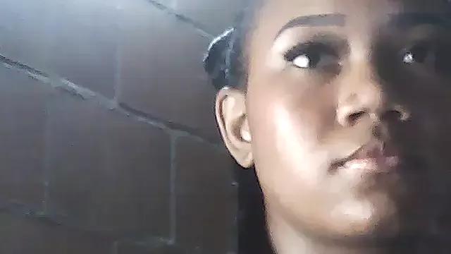 Fariana01 from StripChat is Freechat