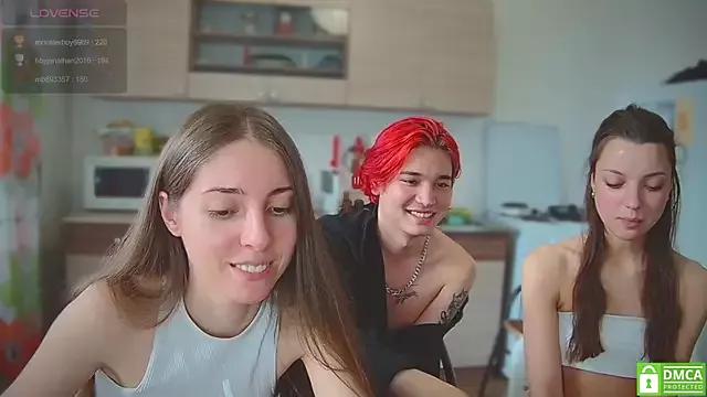 Customizable and immersive: Energize your taste buds and checkout our delicious choice of amateur cams liveshows with excited livestreamers getting their sweet physiques pounded with their beloved vibrating toys.