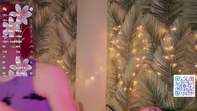 Customizable and immersive: Energize your taste buds and checkout our delicious choice of amateur cams liveshows with excited livestreamers getting their sweet physiques pounded with their beloved vibrating toys.