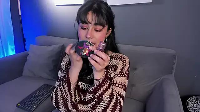 Customizable and immersive: Energize your taste buds and checkout our delicious choice of amateur cams liveshows with excited livestreamers getting their sweet physiques pounded with their beloved vibrating toys.