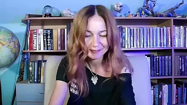 Foxilady357 from StripChat is Freechat