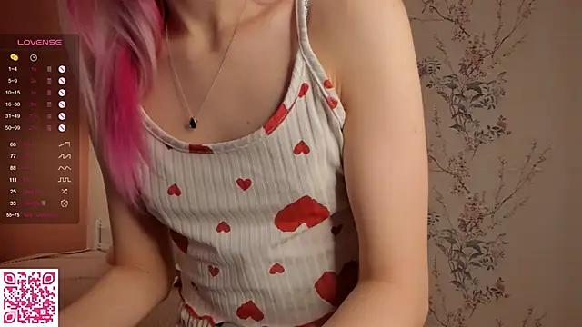 Customizable and immersive: Energize your taste buds and checkout our delicious choice of amateur cams liveshows with excited livestreamers getting their sweet physiques pounded with their beloved vibrating toys.