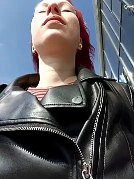 Customizable and immersive: Energize your taste buds and checkout our delicious choice of amateur cams liveshows with excited livestreamers getting their sweet physiques pounded with their beloved vibrating toys.