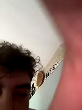 fyhikikik from StripChat is Freechat