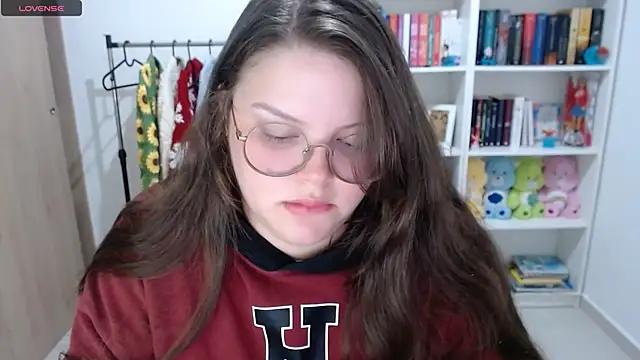 Gabiwaifu from StripChat is Freechat