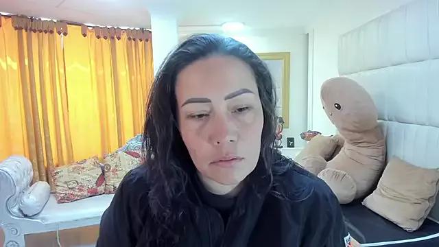 Customizable and immersive: Energize your taste buds and checkout our delicious choice of amateur cams liveshows with excited livestreamers getting their sweet physiques pounded with their beloved vibrating toys.