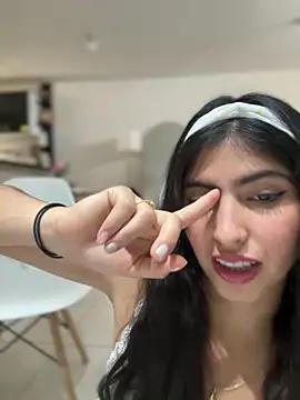 Customizable and immersive: Energize your taste buds and checkout our delicious choice of amateur cams liveshows with excited livestreamers getting their sweet physiques pounded with their beloved vibrating toys.