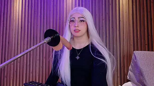 Customizable and immersive: Energize your taste buds and checkout our delicious choice of amateur cams liveshows with excited livestreamers getting their sweet physiques pounded with their beloved vibrating toys.