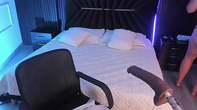 Customizable and immersive: Energize your taste buds and checkout our delicious choice of amateur cams liveshows with excited livestreamers getting their sweet physiques pounded with their beloved vibrating toys.