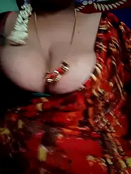 Photos of Geetha227 from StripChat is Freechat