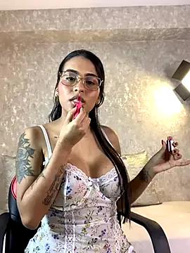 Customizable and immersive: Energize your taste buds and checkout our delicious choice of amateur cams liveshows with excited livestreamers getting their sweet physiques pounded with their beloved vibrating toys.