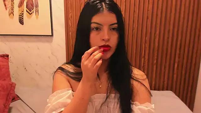 GiaBlaze_ from StripChat is Freechat