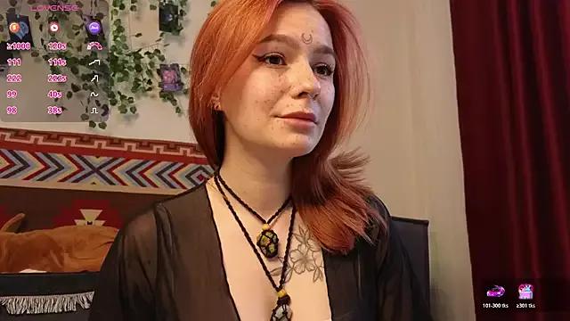 girl_with_snaketatto0 from StripChat is Freechat