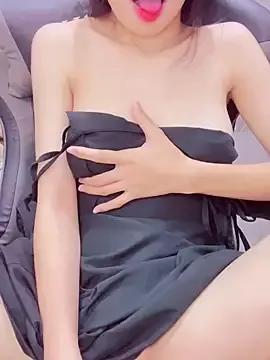 GirlNaughtyFull from StripChat is Freechat