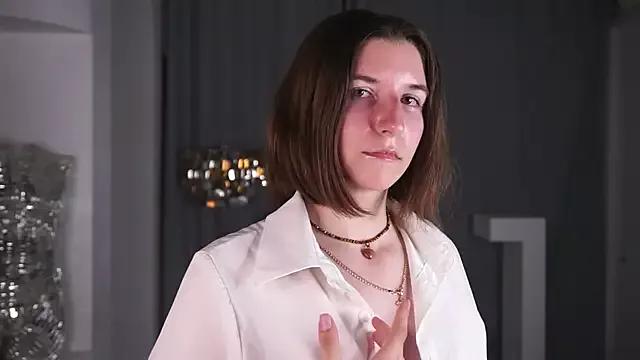 GladysFarro from StripChat is Freechat