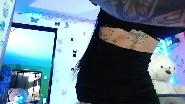 Customizable and immersive: Energize your taste buds and checkout our delicious choice of amateur cams liveshows with excited livestreamers getting their sweet physiques pounded with their beloved vibrating toys.