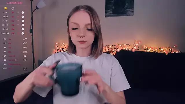 Customizable and immersive: Energize your taste buds and checkout our delicious choice of amateur cams liveshows with excited livestreamers getting their sweet physiques pounded with their beloved vibrating toys.