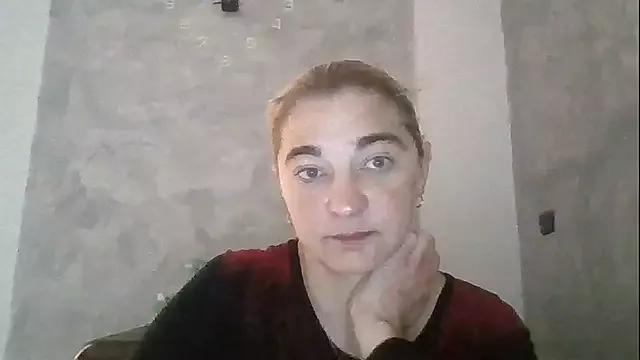 GoldenAngelMilf from StripChat is Freechat