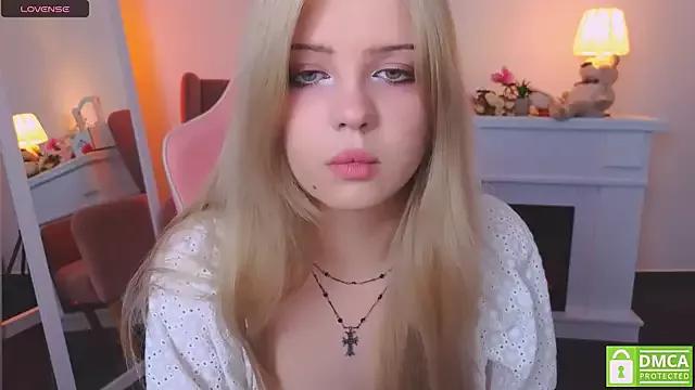 Grace_and__Jacob from StripChat is Freechat