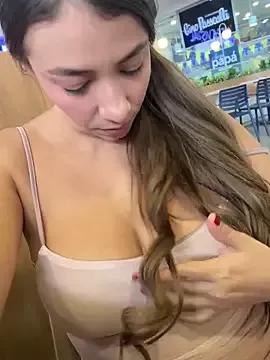 Hall_16 from StripChat is Freechat