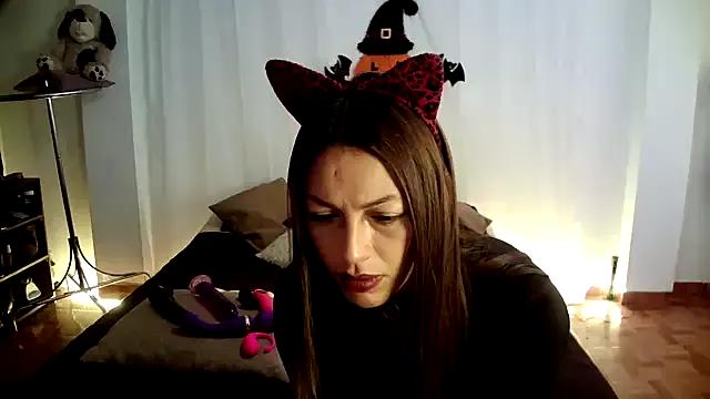 Customizable and immersive: Energize your taste buds and checkout our delicious choice of amateur cams liveshows with excited livestreamers getting their sweet physiques pounded with their beloved vibrating toys.