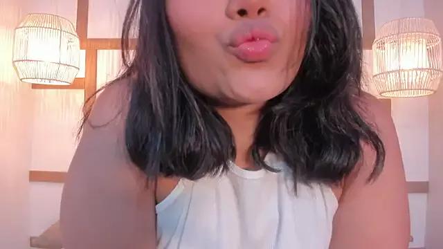 HannahMontgomery from StripChat is Freechat